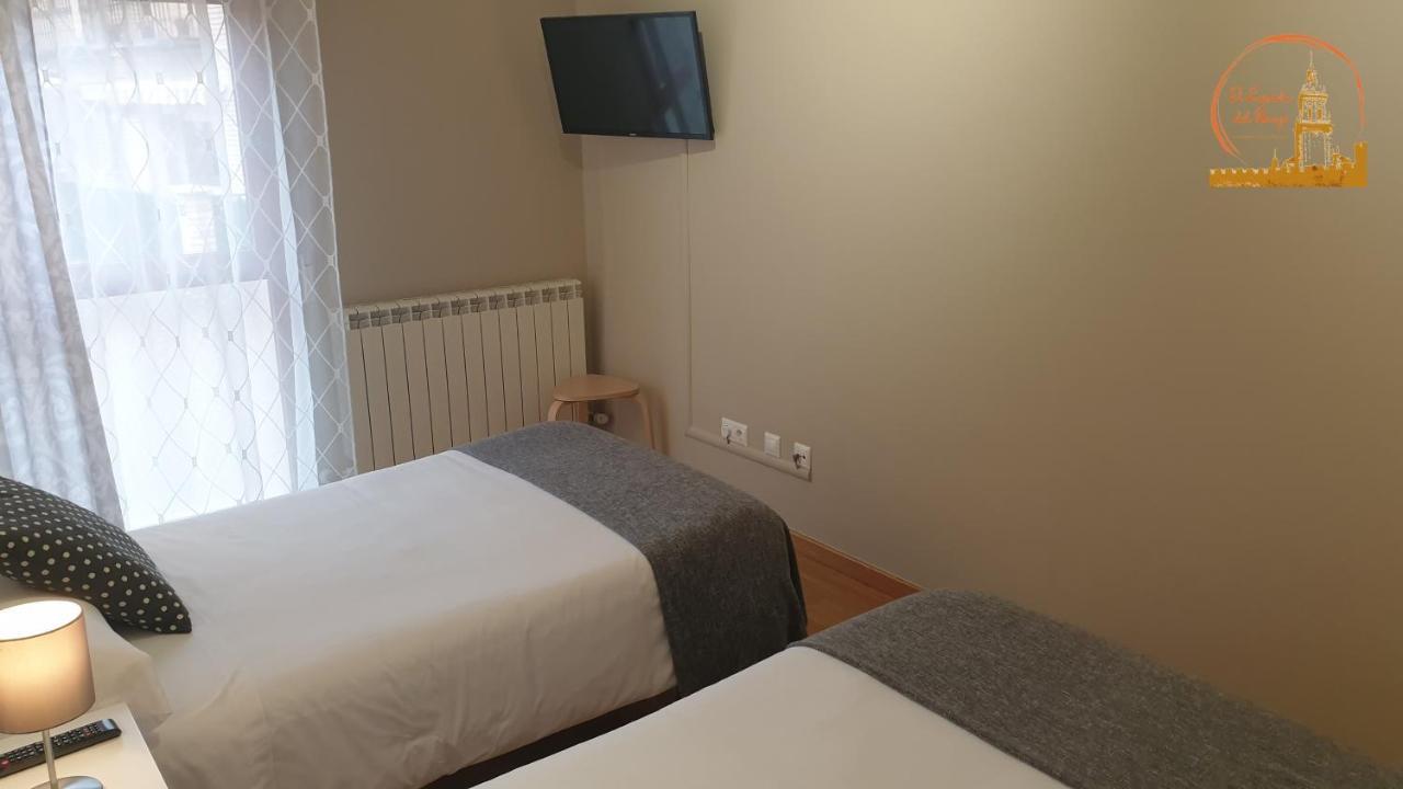 El Capricho Del Burgo Apartment เอลบูร์โก เด ออสมา ภายนอก รูปภาพ