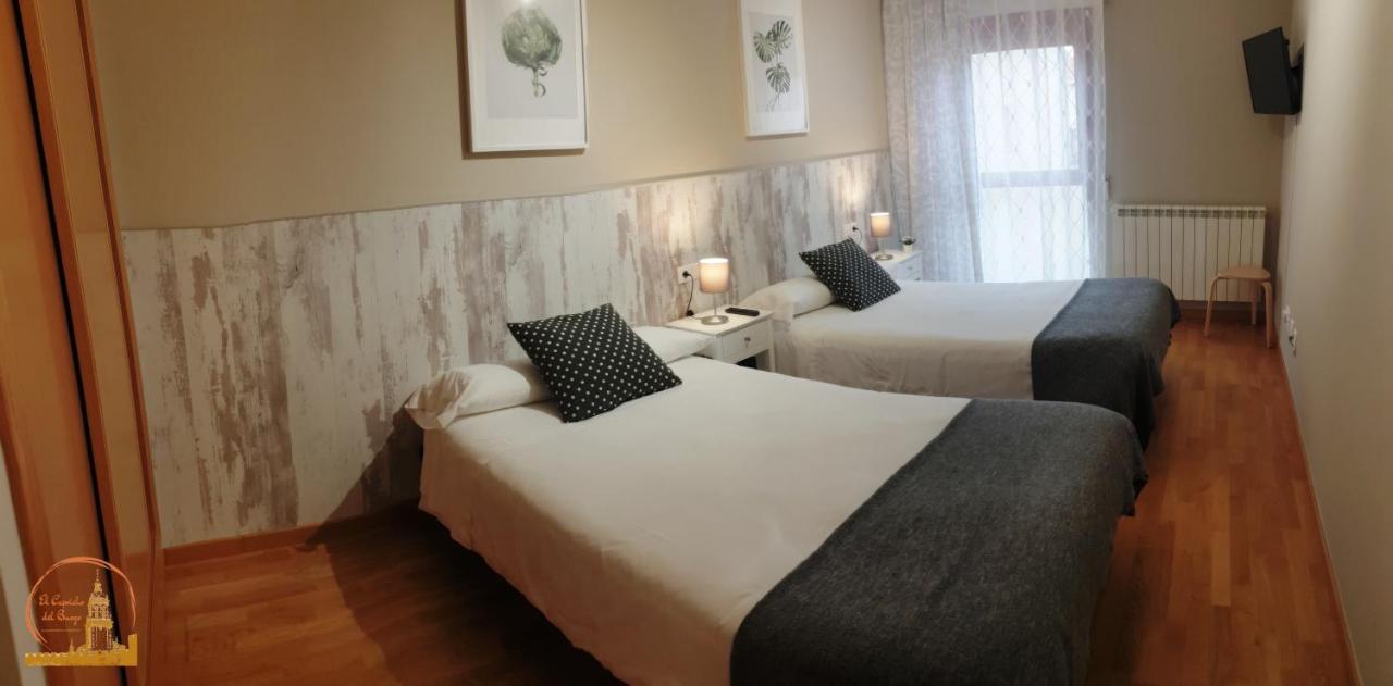 El Capricho Del Burgo Apartment เอลบูร์โก เด ออสมา ภายนอก รูปภาพ