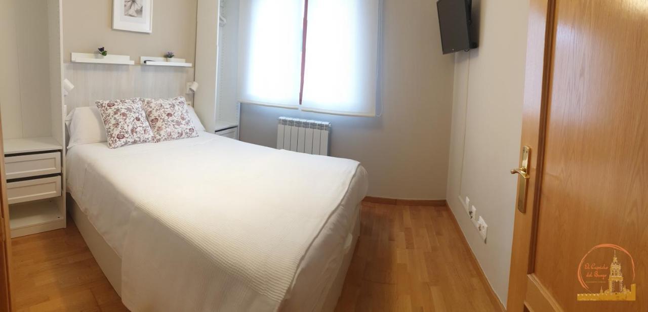 El Capricho Del Burgo Apartment เอลบูร์โก เด ออสมา ภายนอก รูปภาพ
